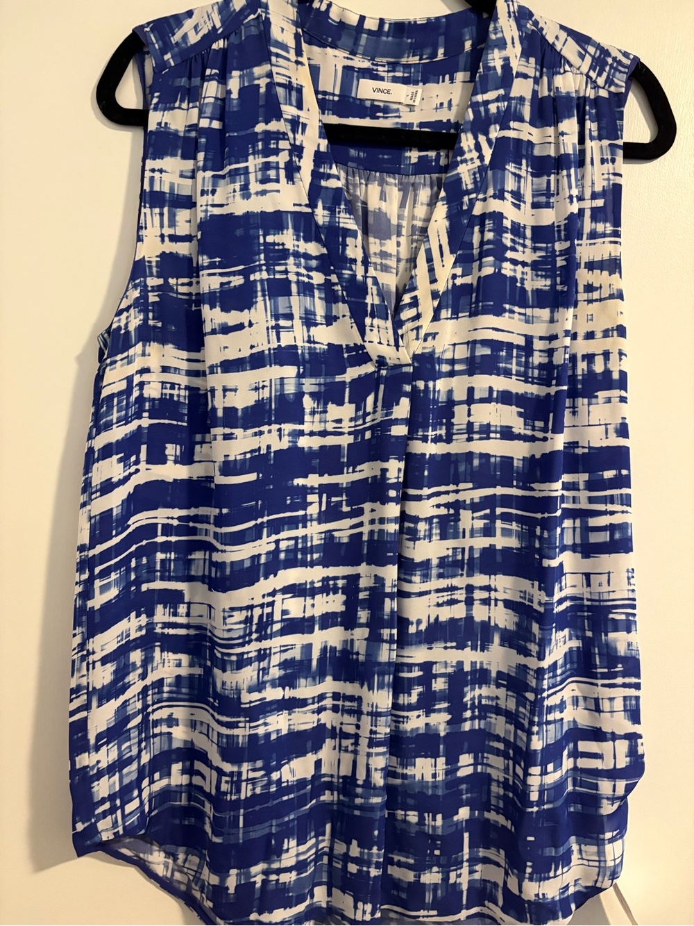 VINCE. Blue & White Abstract Brushstroke Sleeveless Blouse Top L